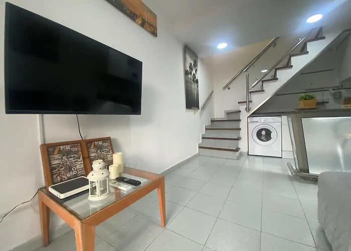 Playmar Pool By Wave 아파트