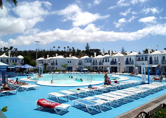 Playmar Pool By Wave Maspalomas (Gran Canaria)